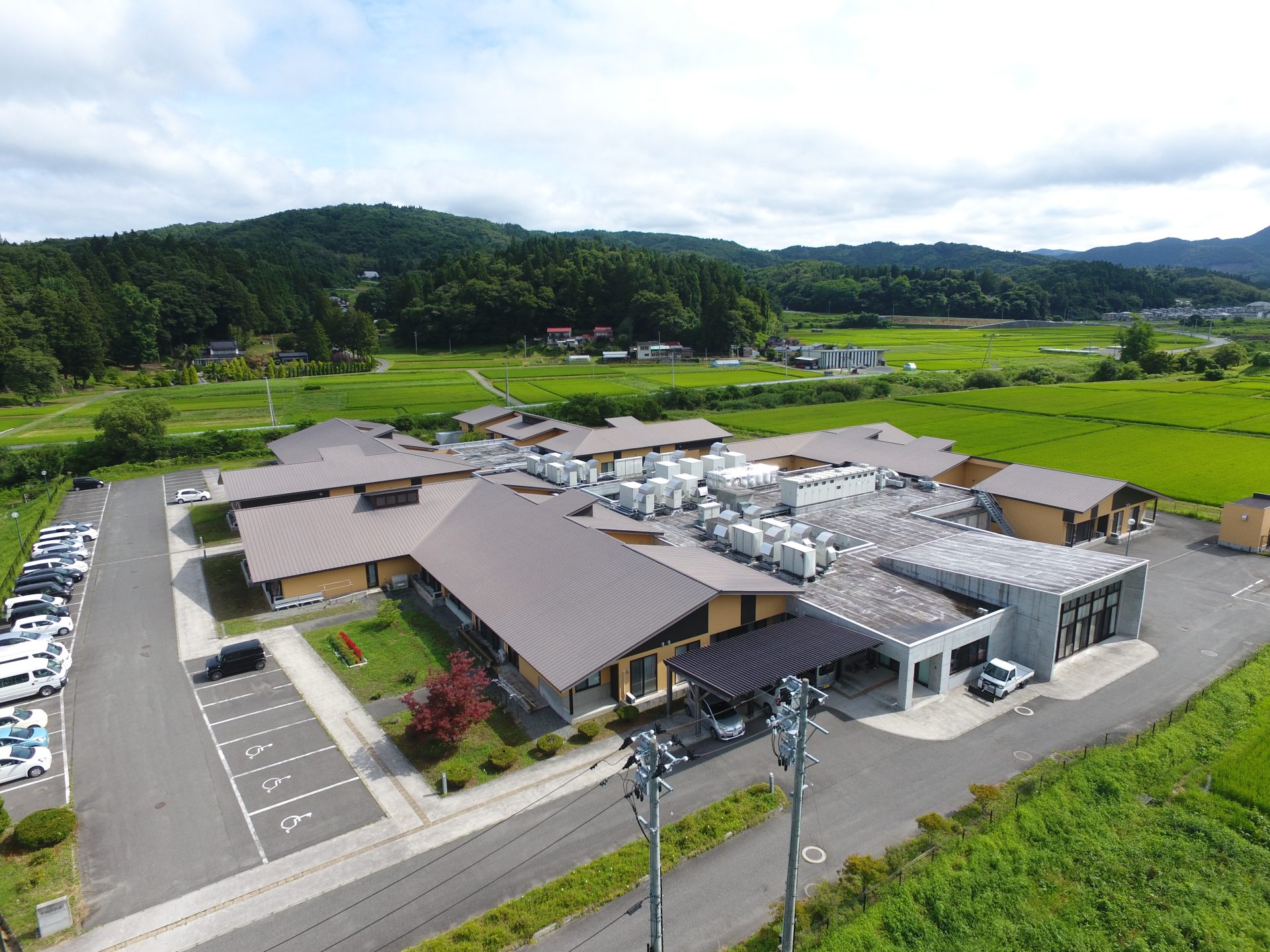 岩山の山荘 特別養護老人ホーム やまぶき荘 - 室蓬会